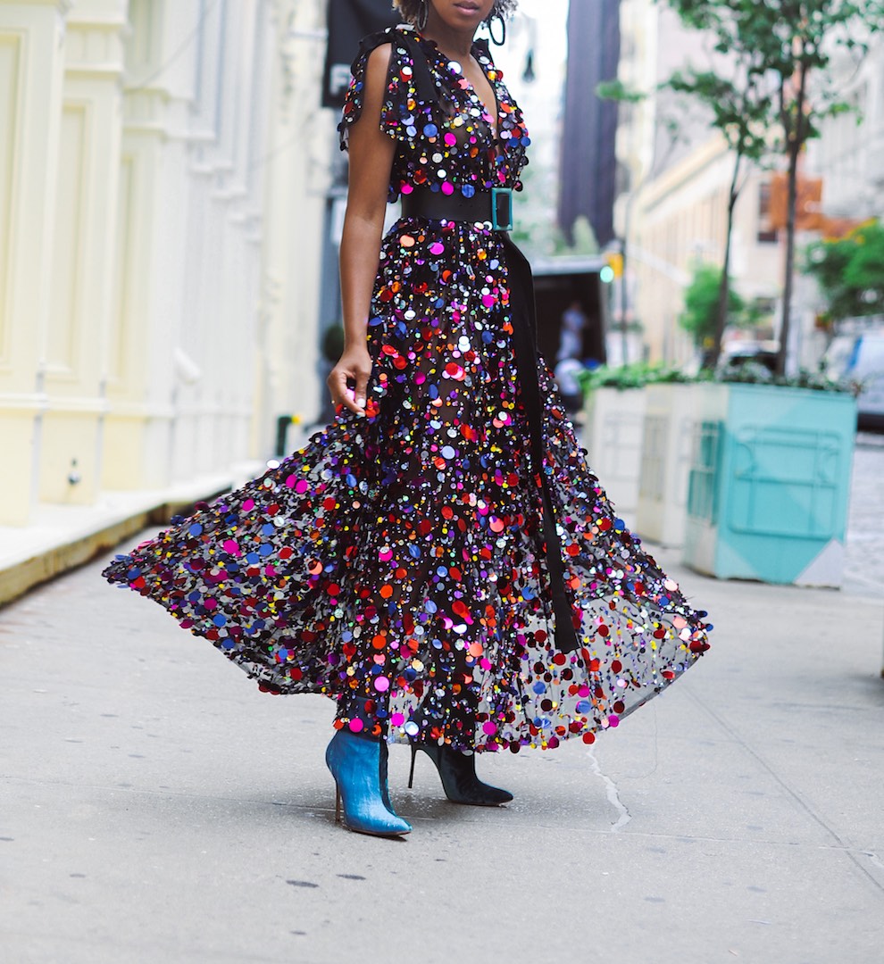 How to wear sequins during the day
