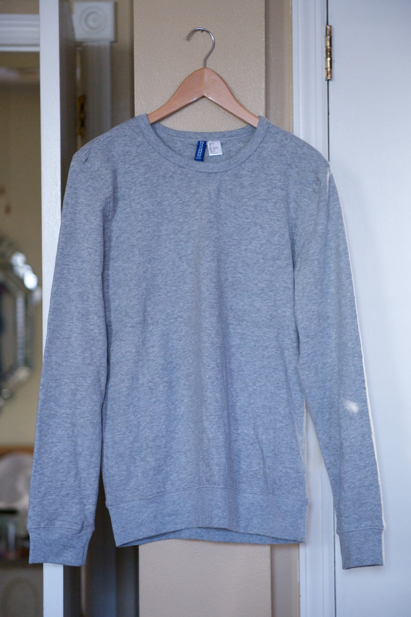 1 Stupid Easy Sweatshirt DIY