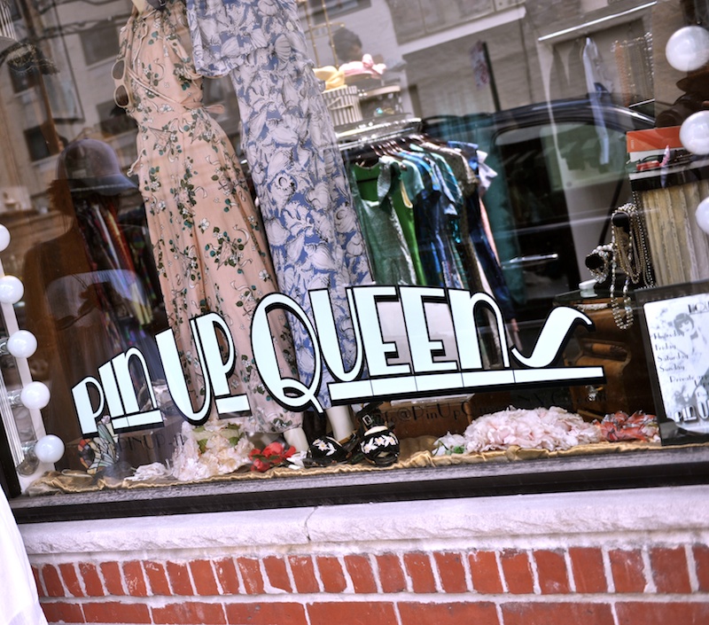 Pin Up Queens