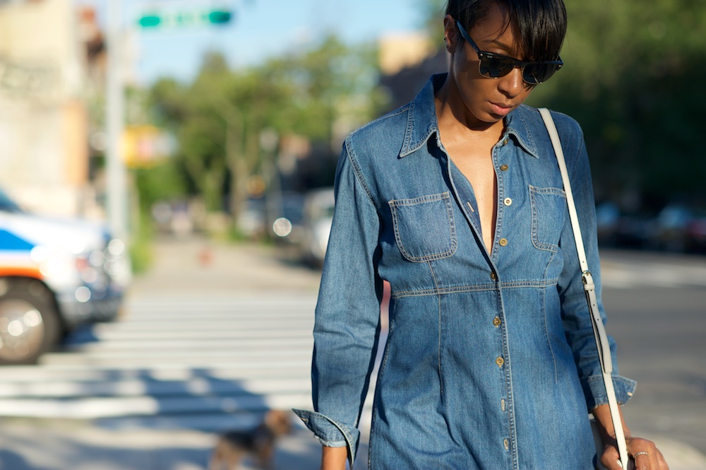 denim dress, ray ban club master, retro denim dress