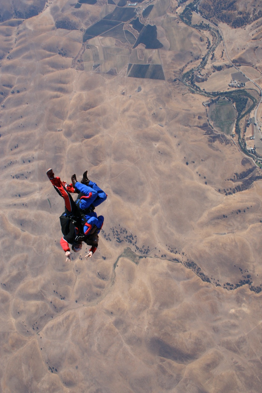 sky diving
