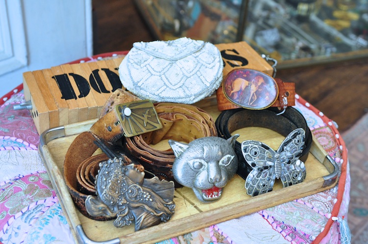 animal head buckle belts