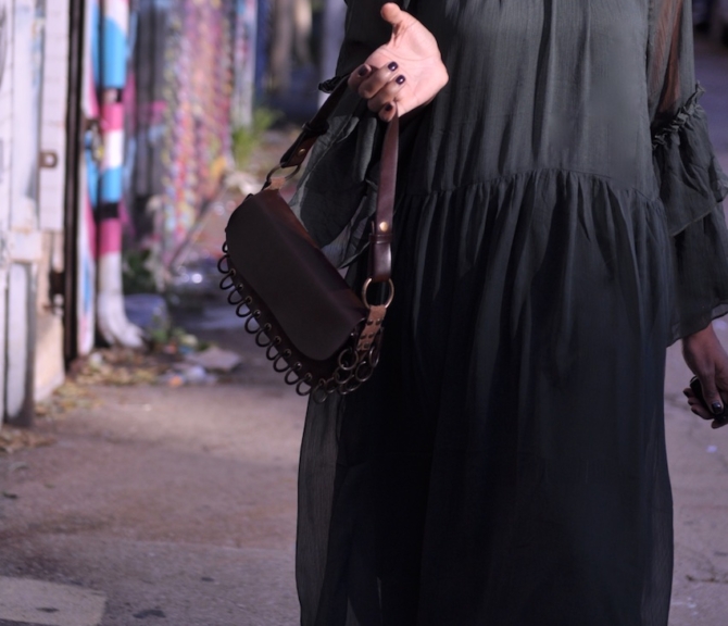 H&M maxi dress with brown leather vintage bag