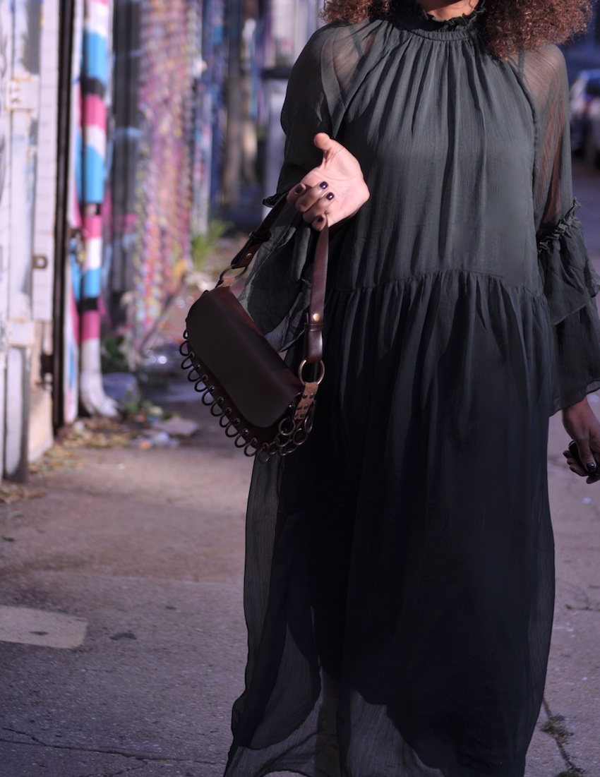 H&M maxi dress with brown leather vintage bag