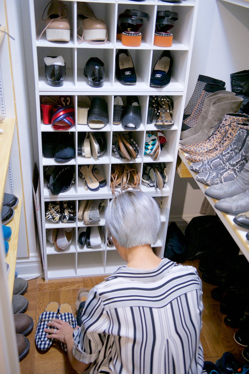 Shoe closets