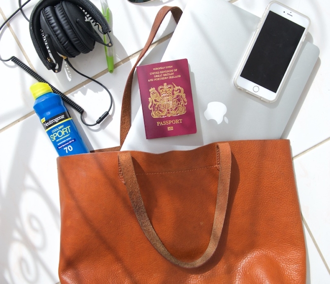 madewell transport tote, madewell leather tote