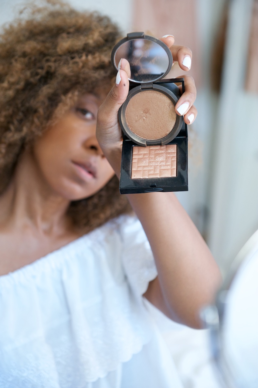 best highlighters for dark skin