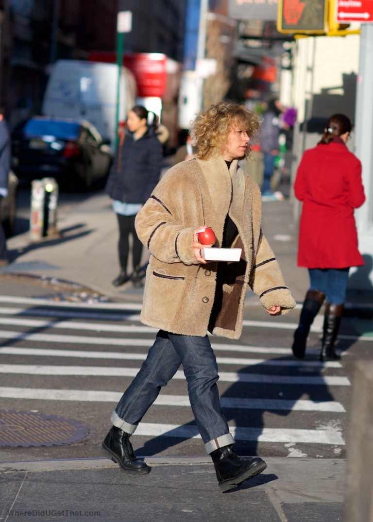 The Coats Women Are Wearing in New York - Where Did U Get That