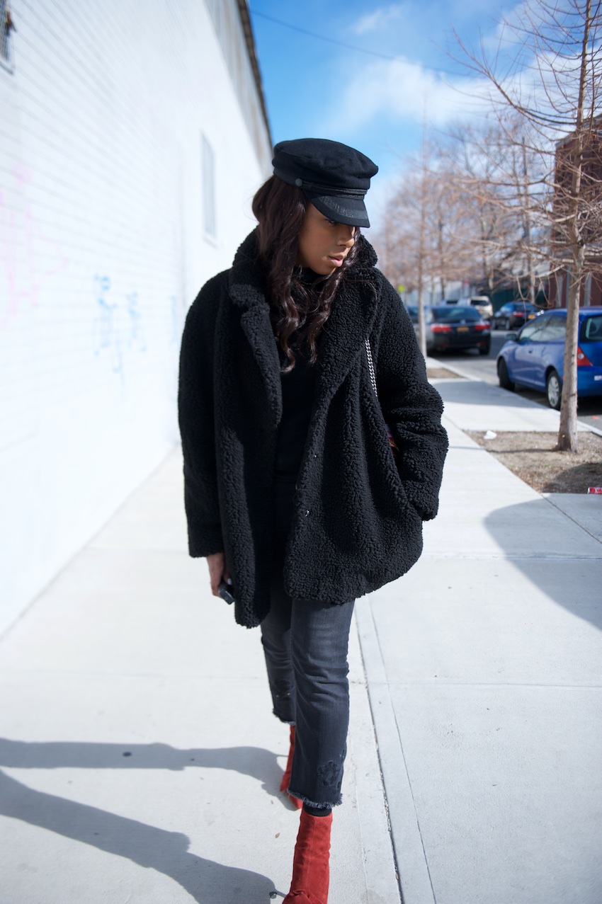 karen blanchard the fashion blogger wearing Zara ankle boots with a gucci dionysus bag and an H&M teddy coat