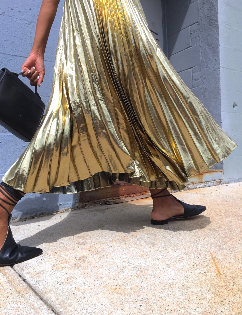 Gold flared outlet skirt