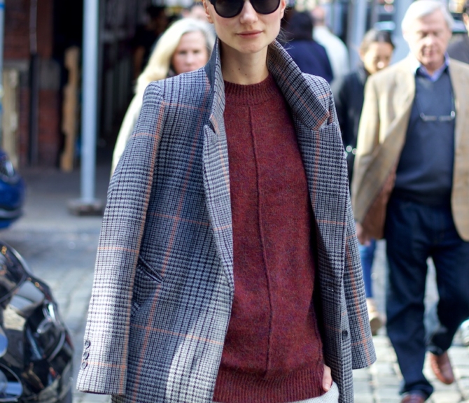 H&M checked coat with ray ban sunglasses for new york street style photo